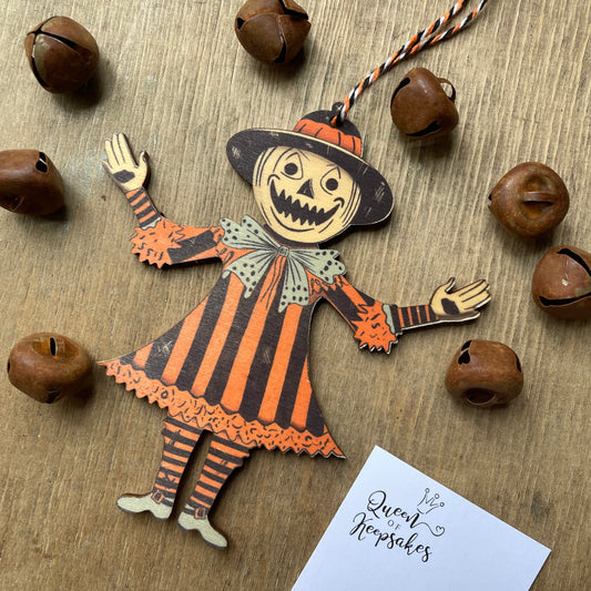 Wooden halloween hanging decoration